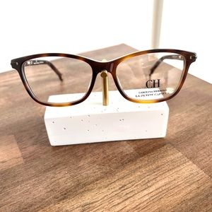 Carolina Herrera VHE848K Tortoise c.0752. New! 💥 51-15-135